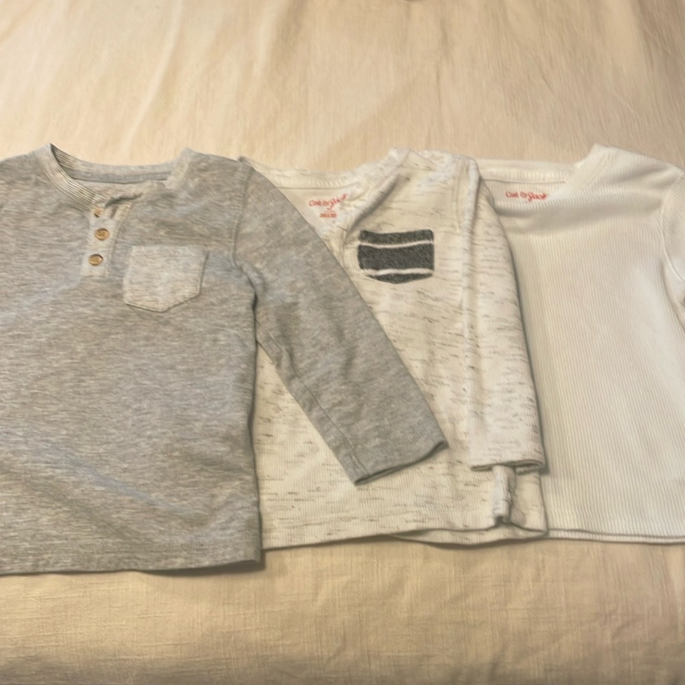 Lot of 3 cat and jack long sleeve shirts 3T